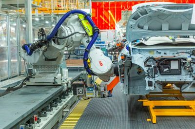 ID.4亮劍在即，上汽大眾先進MEB工廠探秘