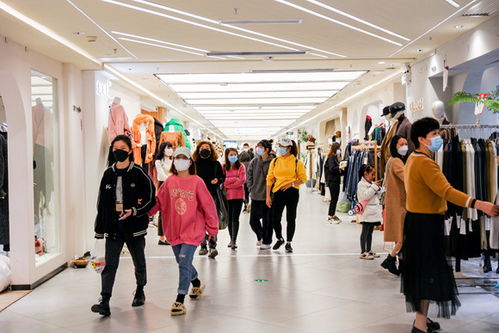把溫暖帶回家 廣州白馬服裝市場年度活動開啟，加速時尚潮流消費(fèi)